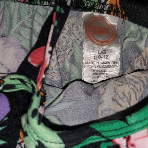 Girl's Tropical, Floral Romper - Picture 4 of 4